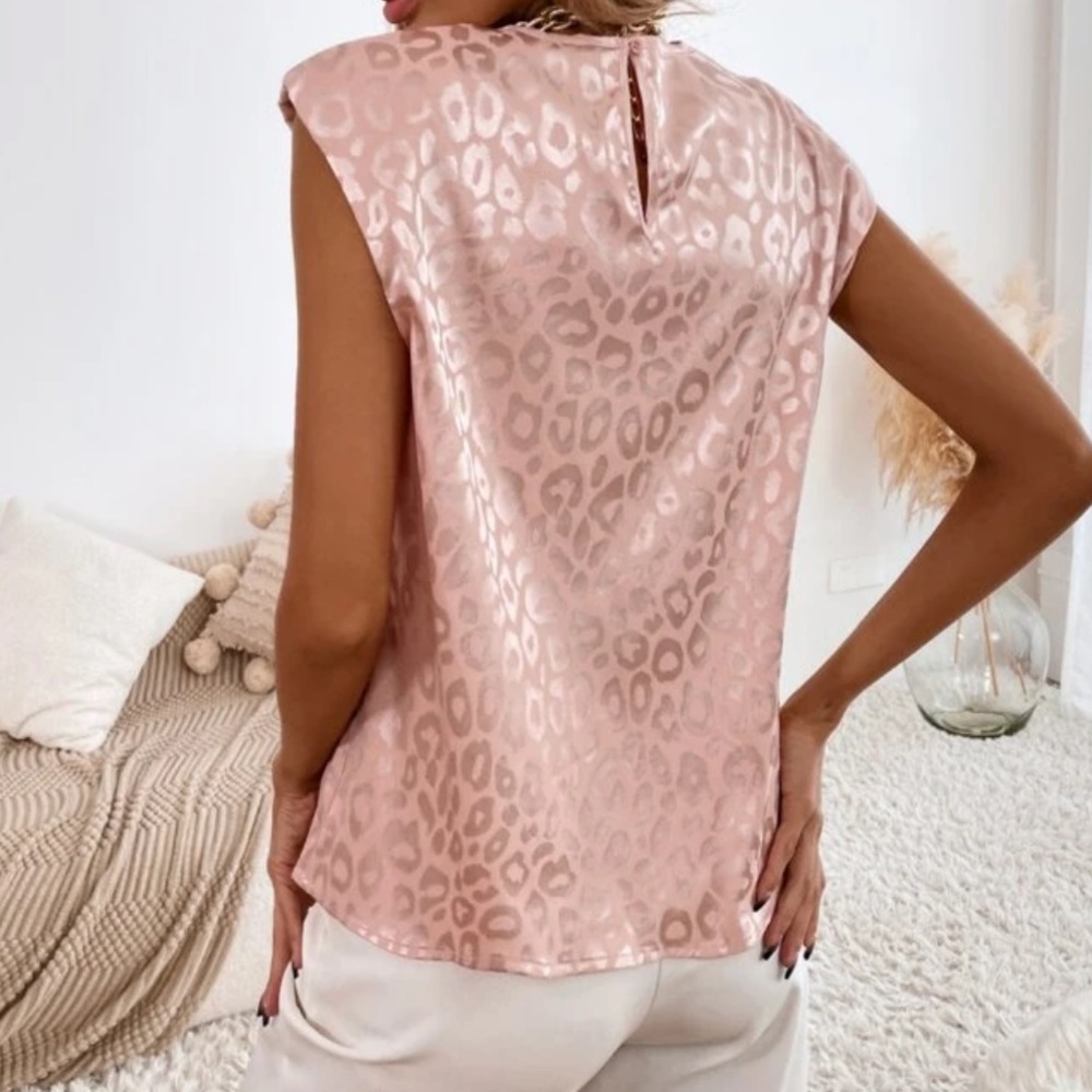 Satin brown leopard print sleeveless blouse - Picture 8 of 15